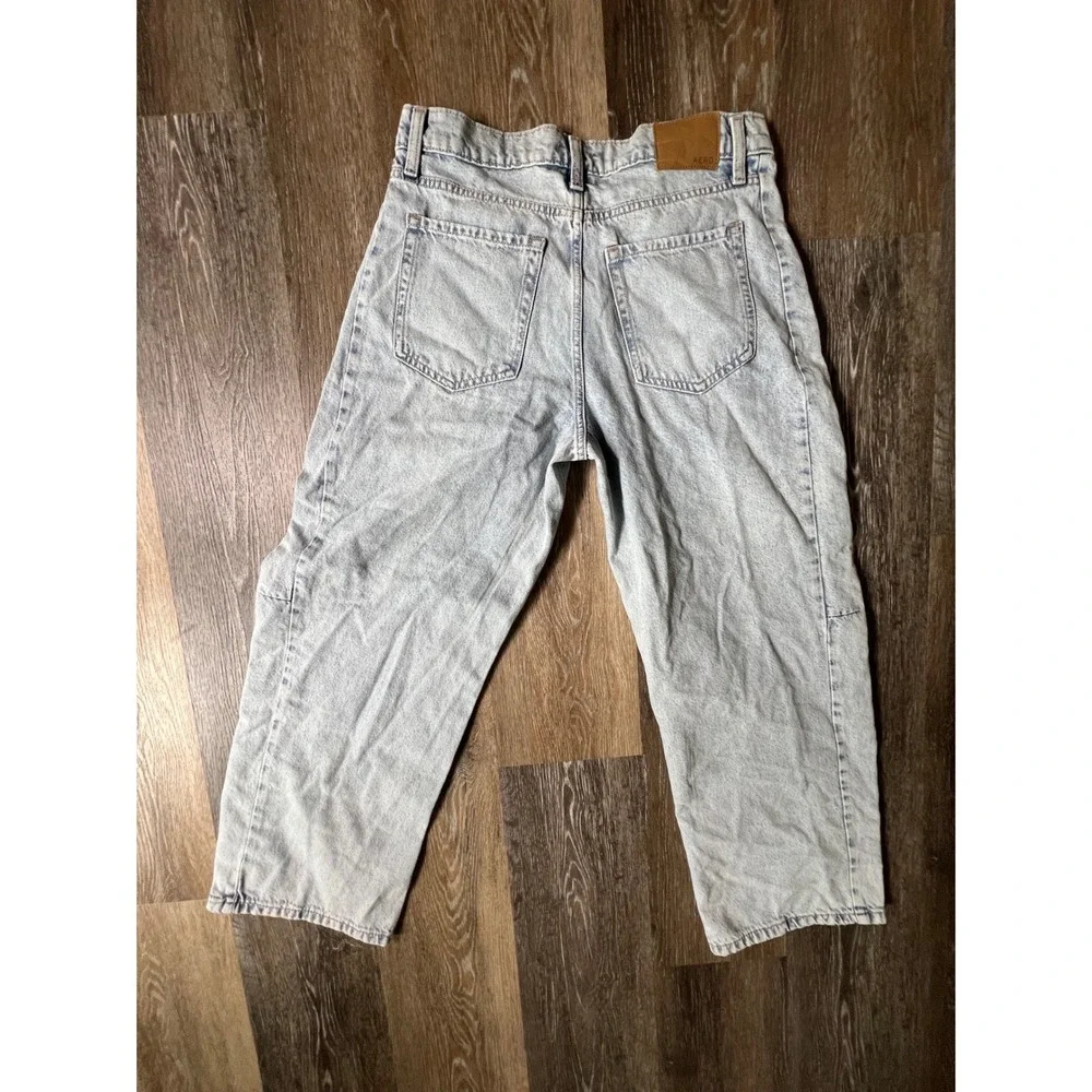 Aeropostale Barrel Jean Women 6 Light Acid Wash High Rise Baggy Curved Leg Denim